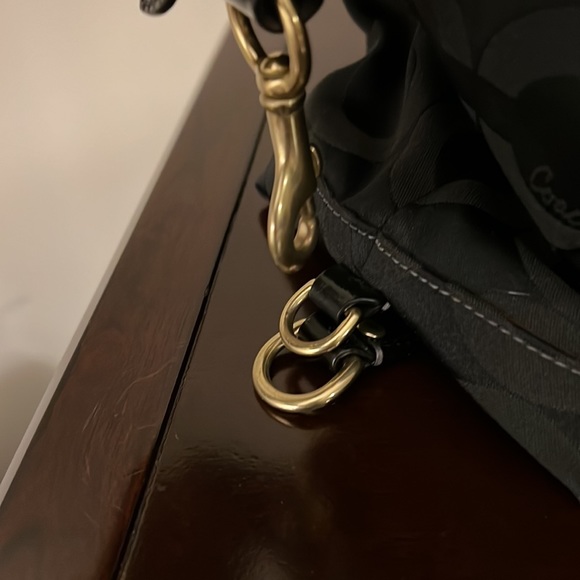 Coach - Picture 6 of 16